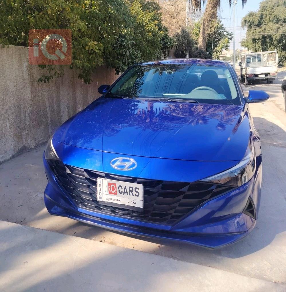 هیۆندای ئەلەنترا